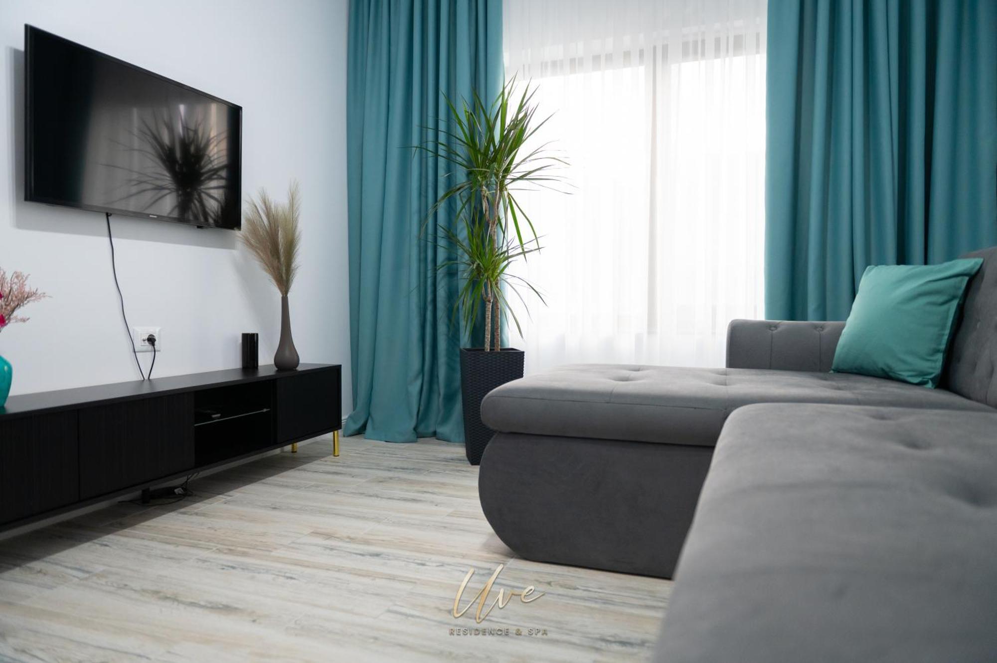 Uve Residence & Spa Piatra Neamţ 外观 照片