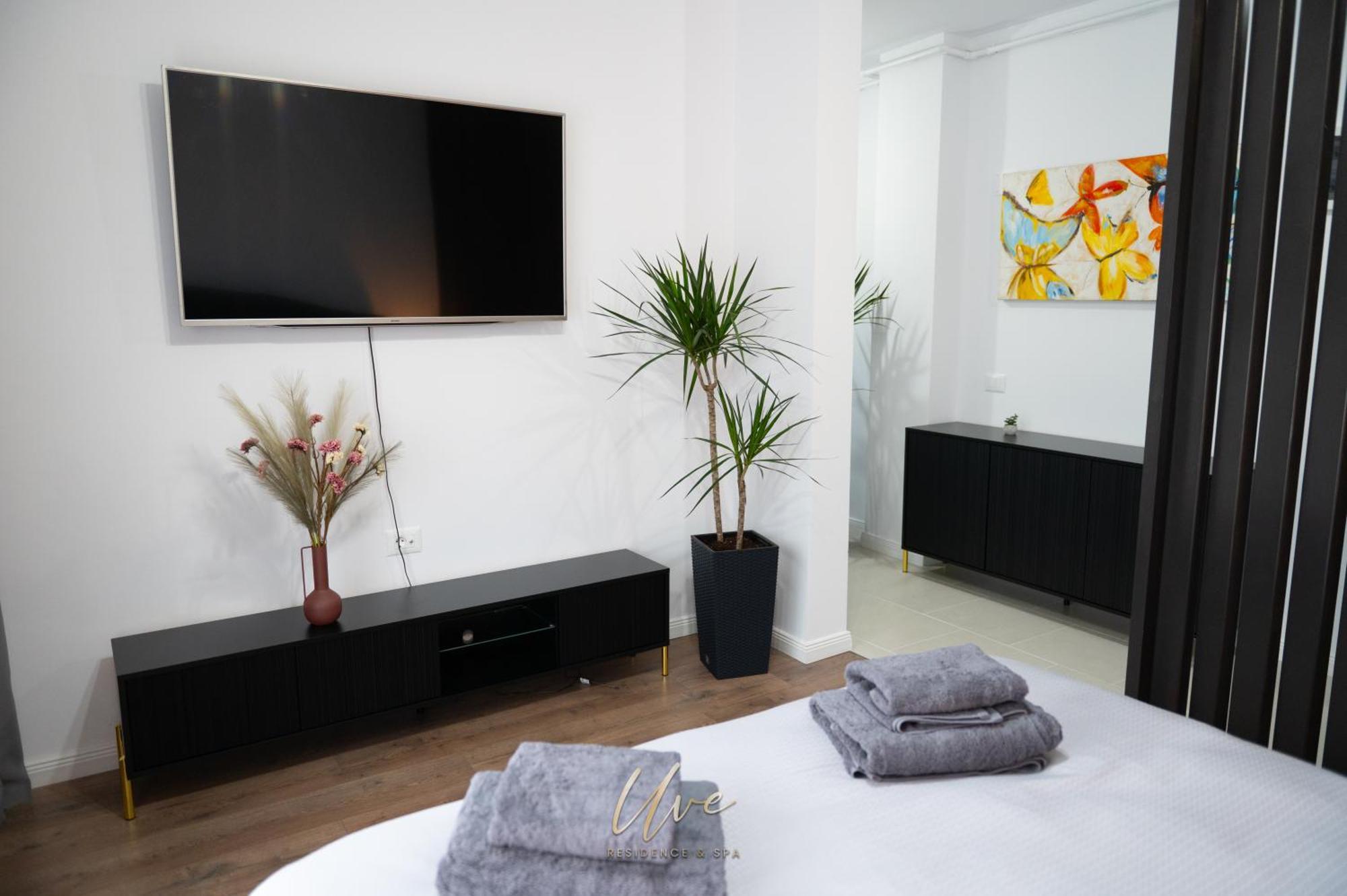 Uve Residence & Spa Piatra Neamţ 外观 照片