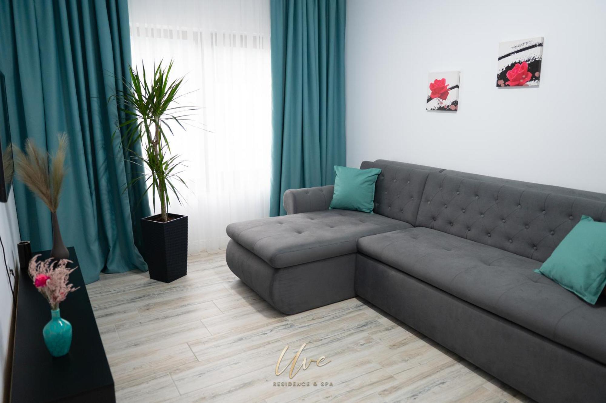 Uve Residence & Spa Piatra Neamţ 外观 照片