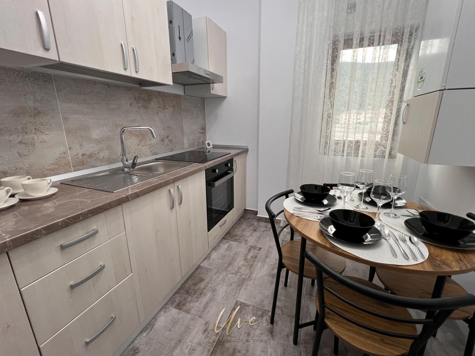 Uve Residence & Spa Piatra Neamţ 外观 照片