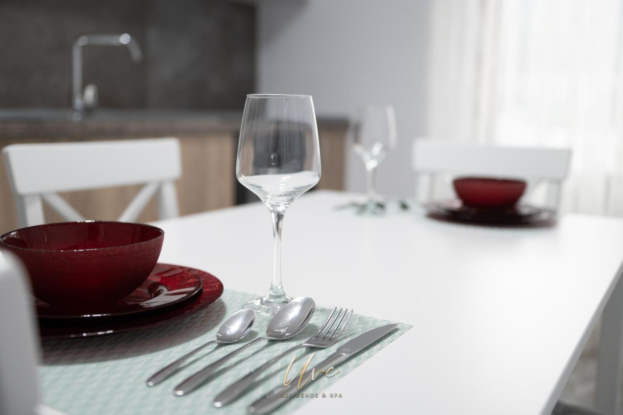 Uve Residence & Spa Piatra Neamţ 外观 照片