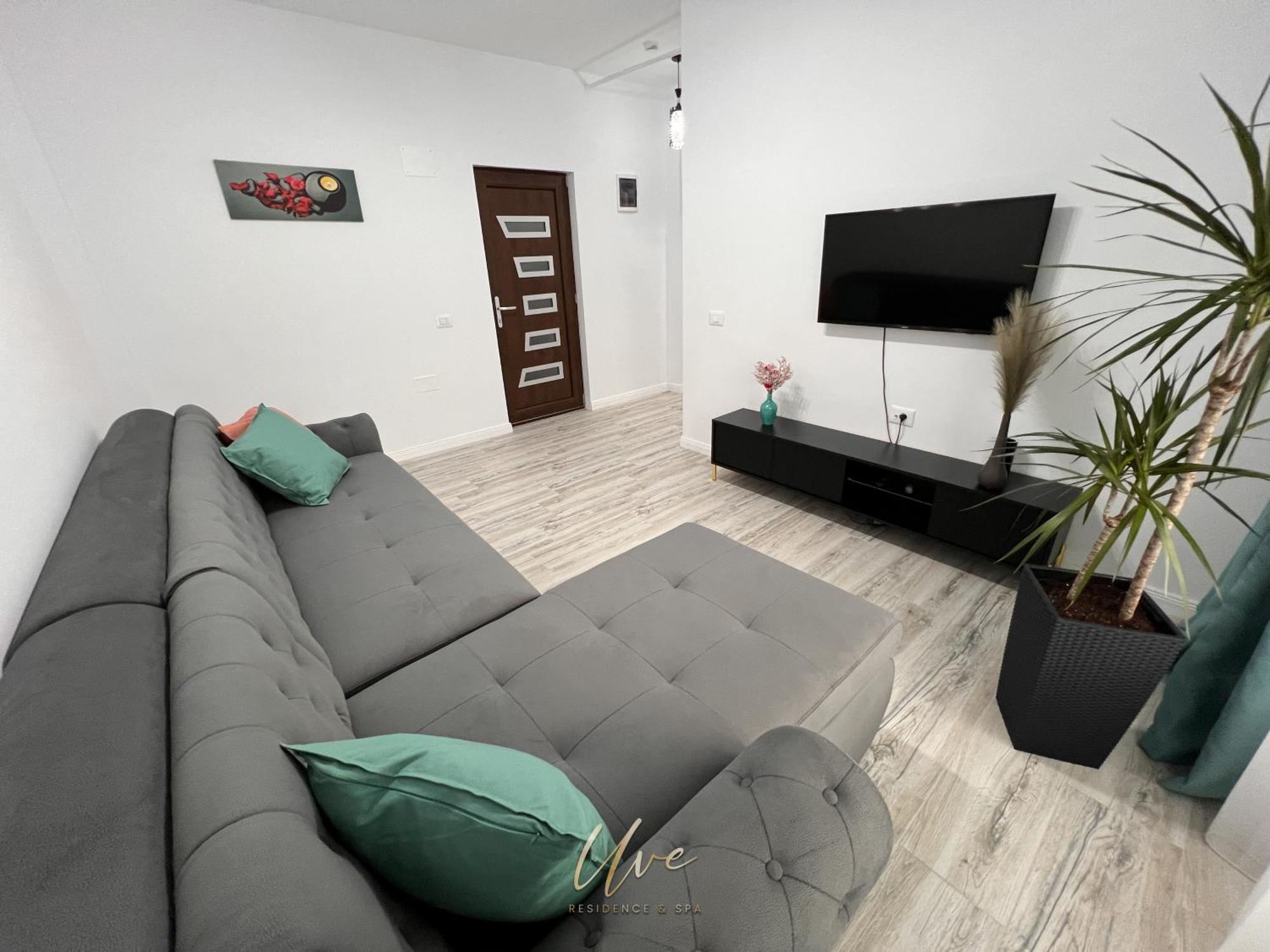 Uve Residence & Spa Piatra Neamţ 外观 照片