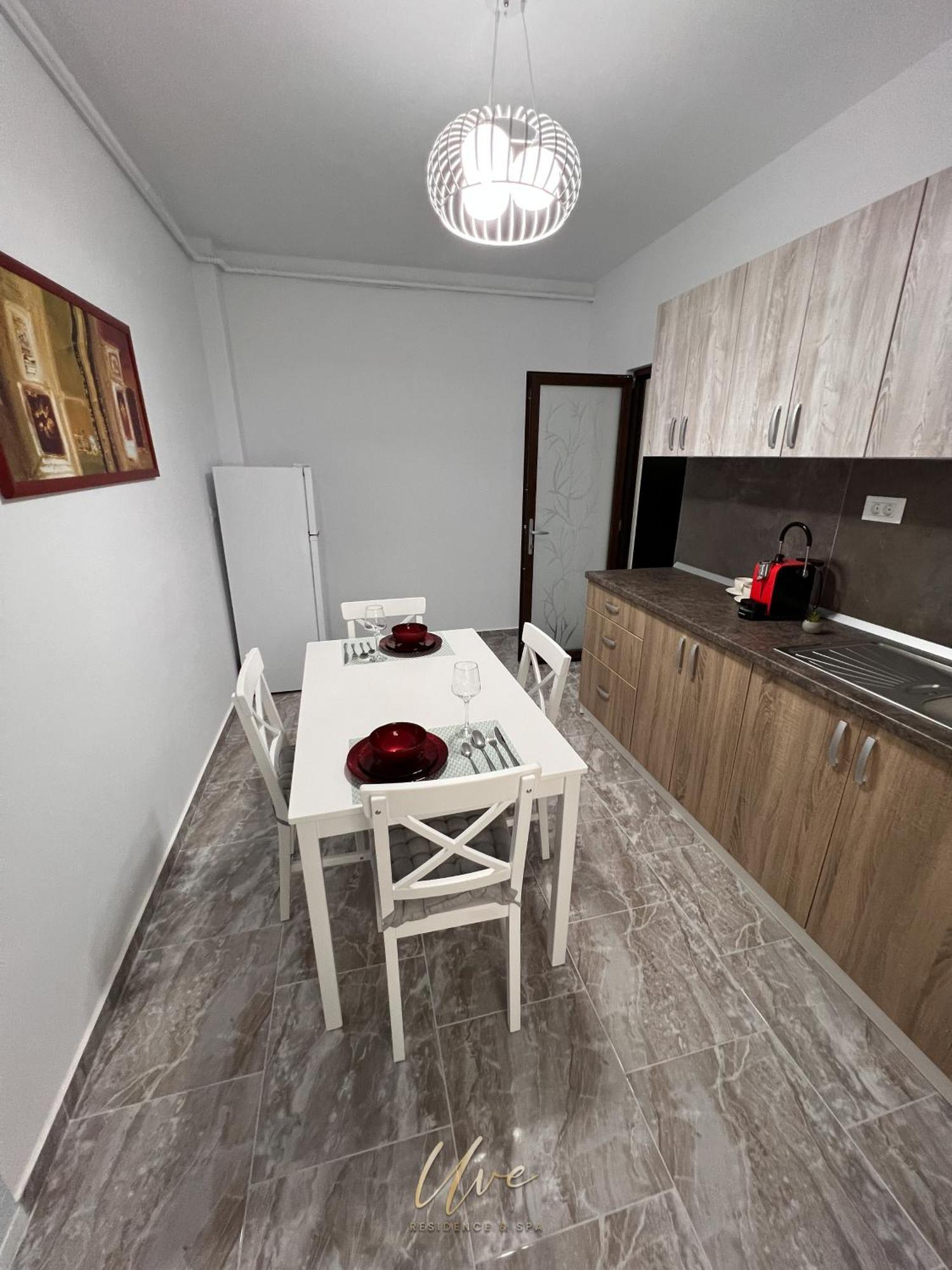 Uve Residence & Spa Piatra Neamţ 外观 照片