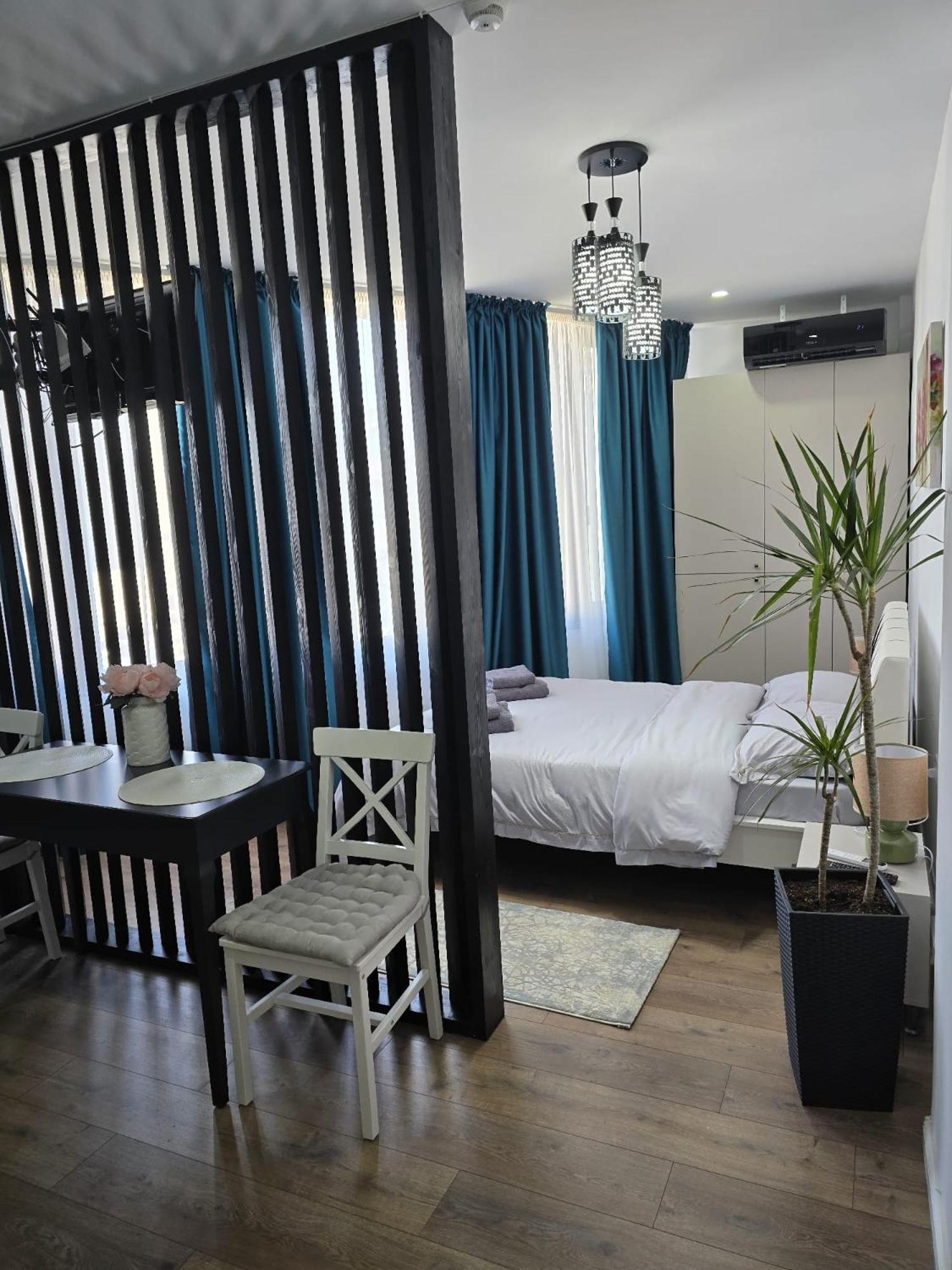 Uve Residence & Spa Piatra Neamţ 外观 照片
